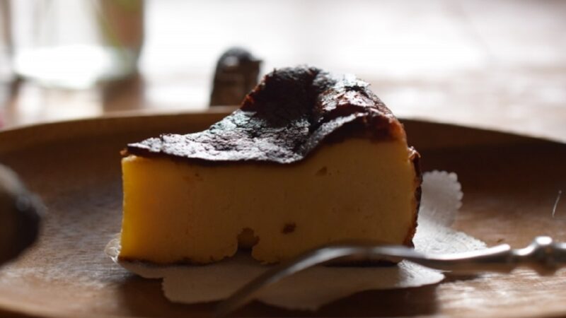 バスクチーズケーキ・バスチー